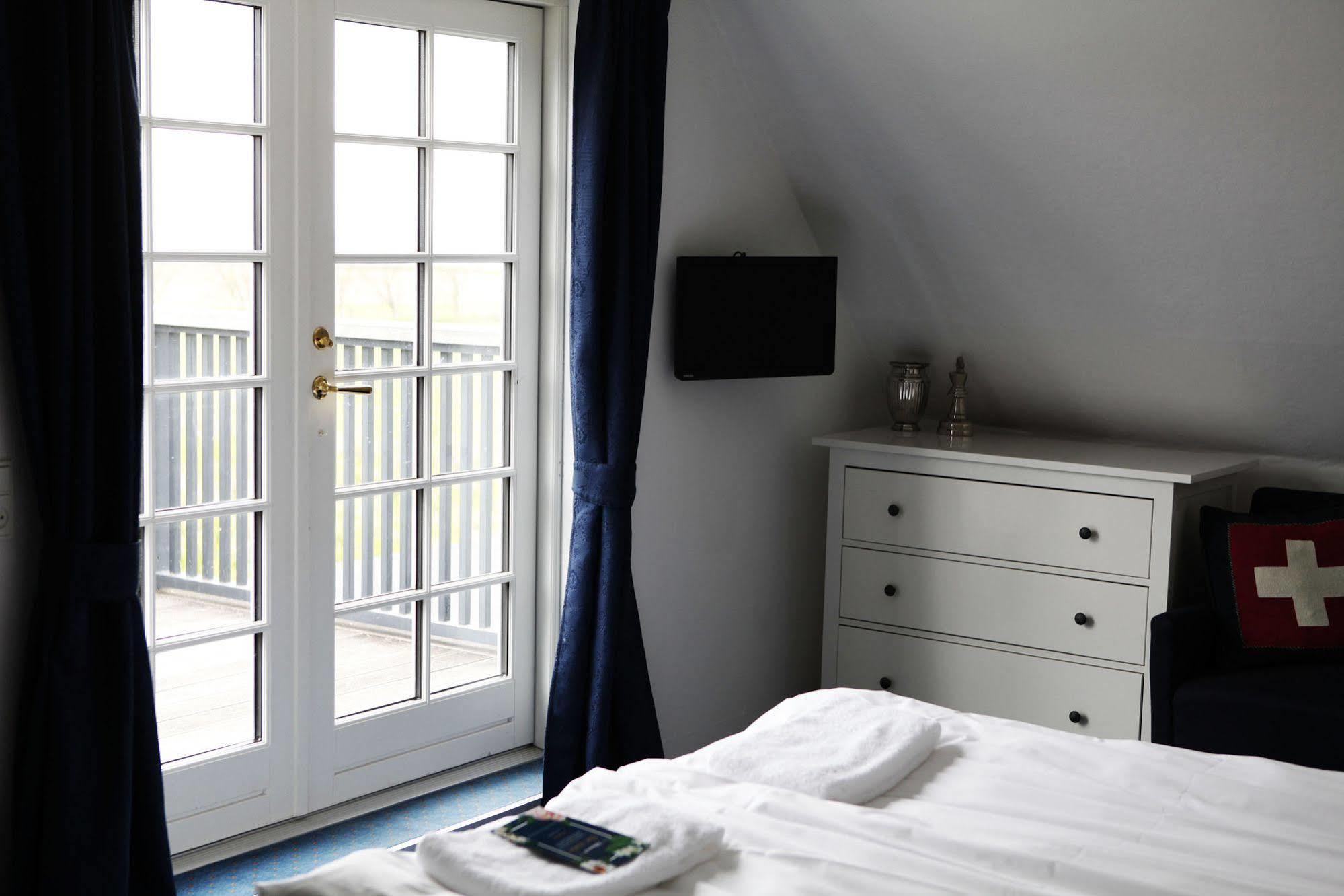 Ilse Made - Hotellet Ved Kilden Pillemark Exterior photo